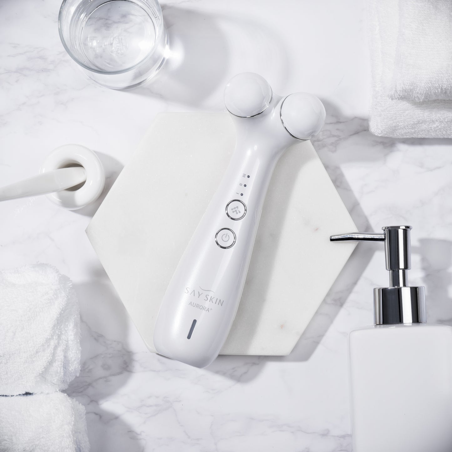 beauty device, kbeauty microcurrent and plasma skin rejuvenation