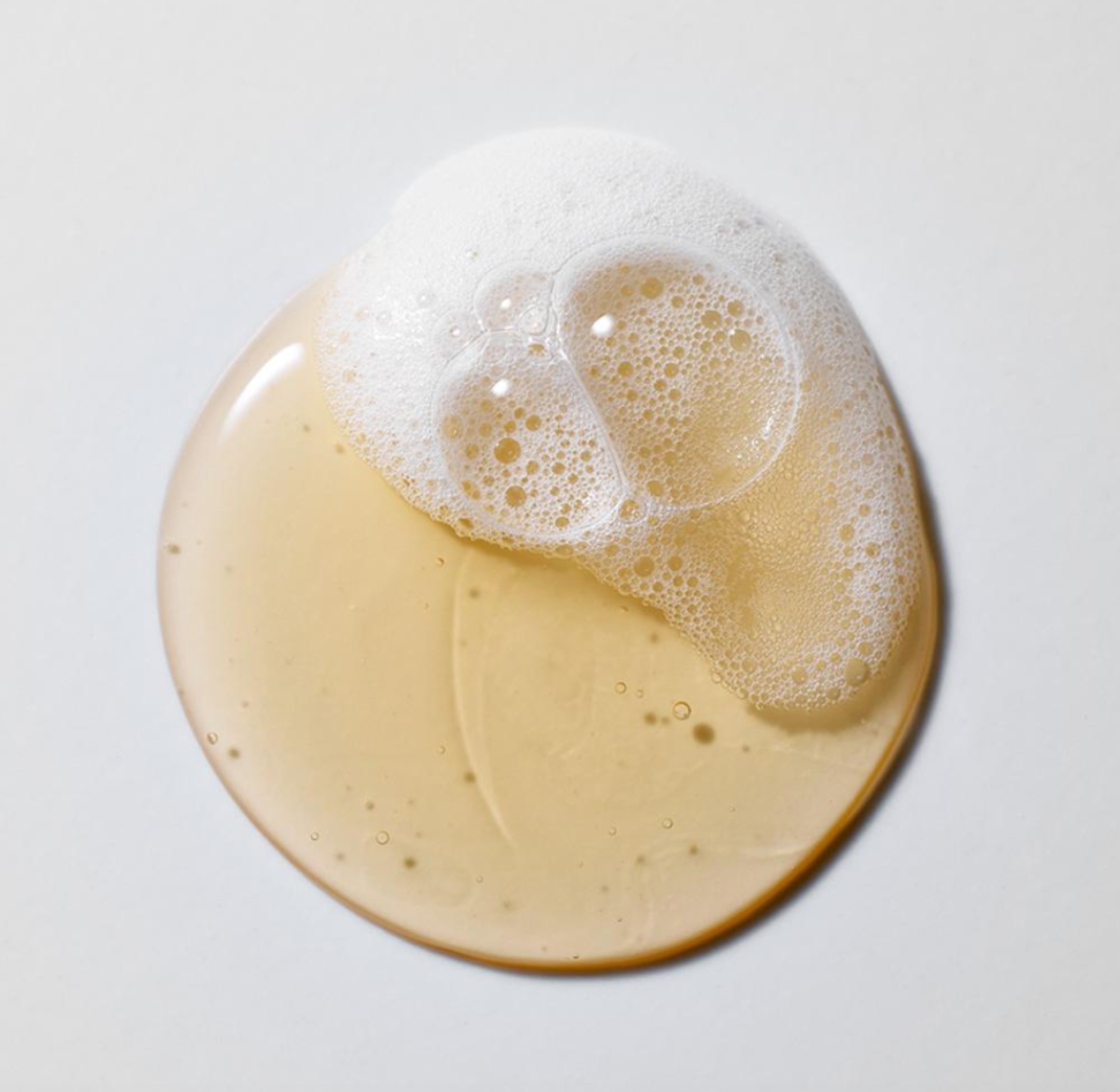 face wash with mandarin and hyaluronic acid