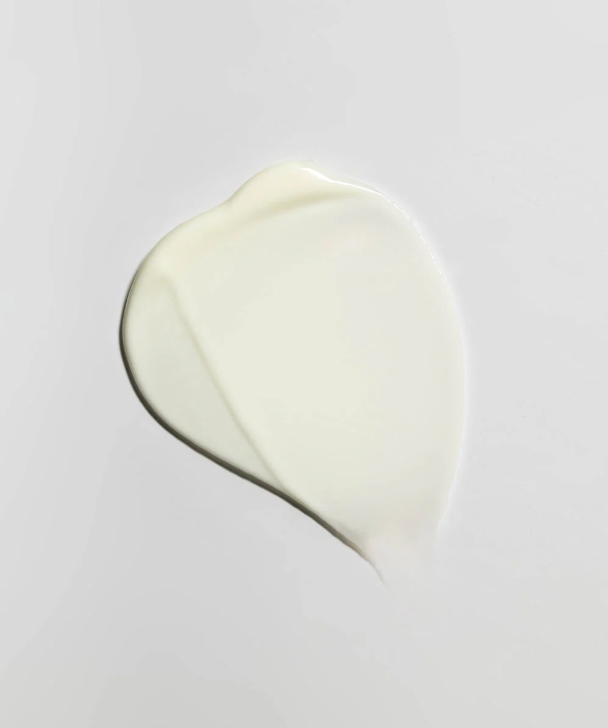 drop texture of melixir sunscreen UV SPF 50 rice and hyalluronic acid formula